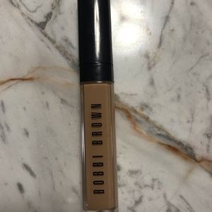 Bobbi brown concealer
